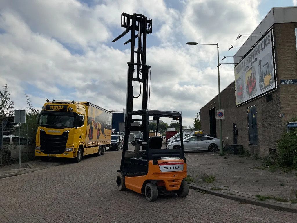 Still R60-25 2500KG 4.93METER HEFTRUCK