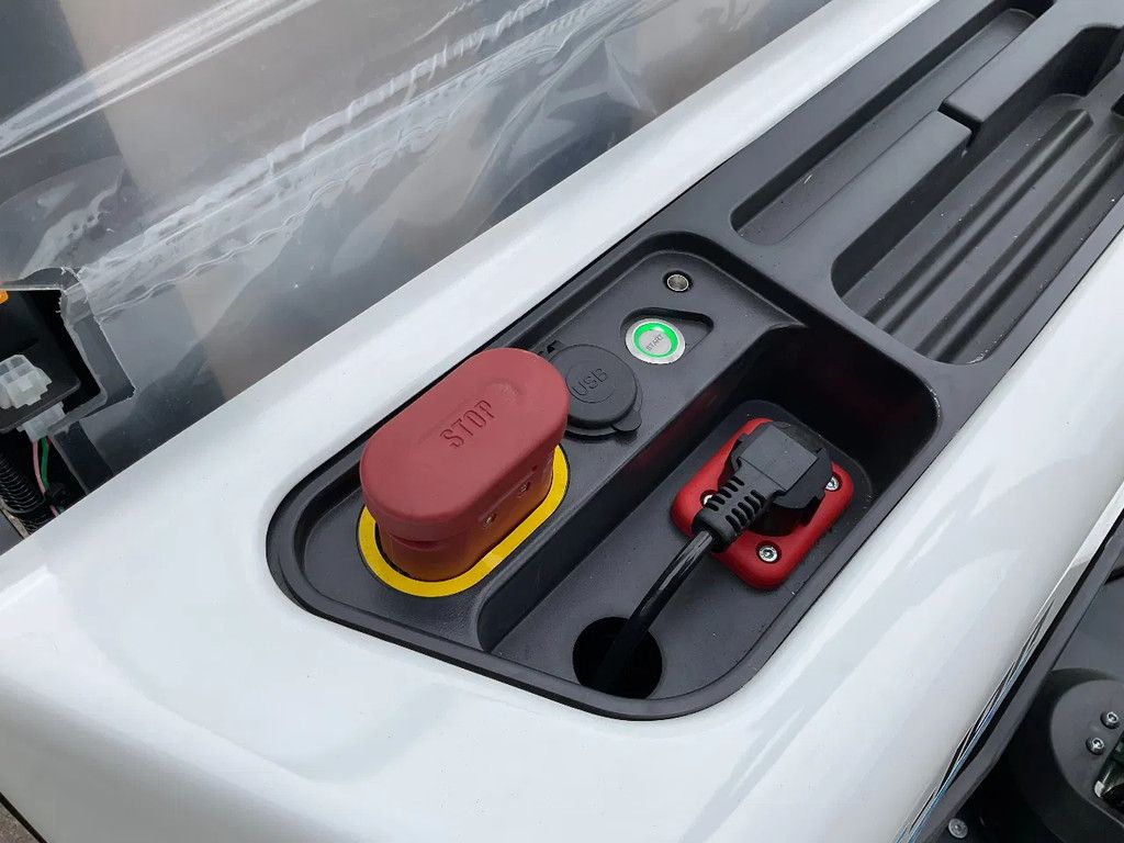 Bobcat LSM12N-I 1200KG LITHIUM INITIEEL STAPELAAR / HEFTRUCK