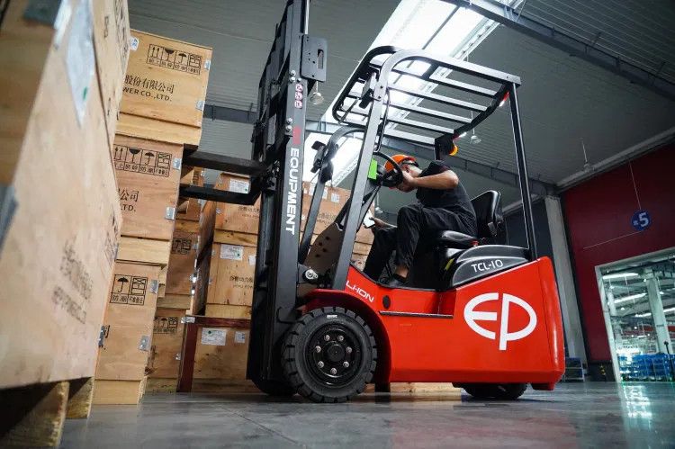 Ep TCL101 1000KG 4.30METER LITHIUM HEFTRUCK
