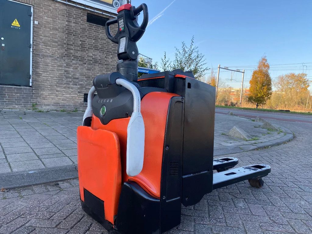 CESAB P320 2000KG PALLETWAGEN / HEFTRUCK
