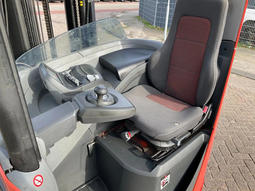 BT RRE160 1600KG 9.00METER REACHTRUCK / HEFTRUCK