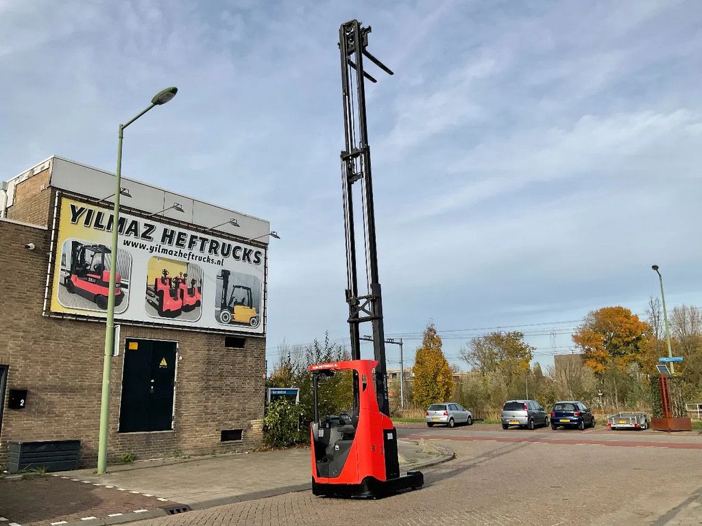 BT RRE160 1600KG 9.00METER REACHTRUCK / HEFTRUCK