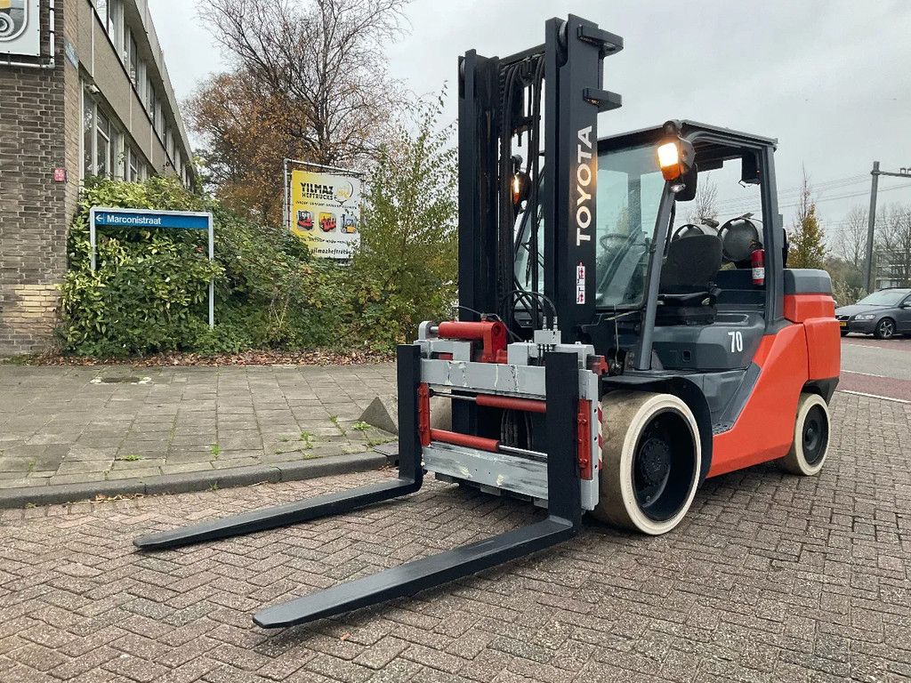 Toyota 8FBC70U 7000KG 3.30METER HEFTRUCK