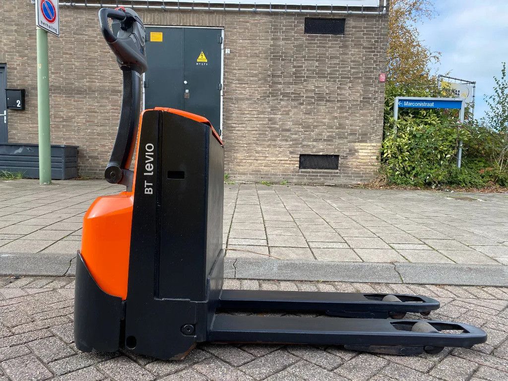 Toyota BT LWE160 1600KG 1METER PALLETWAGEN / HEFTRUCK