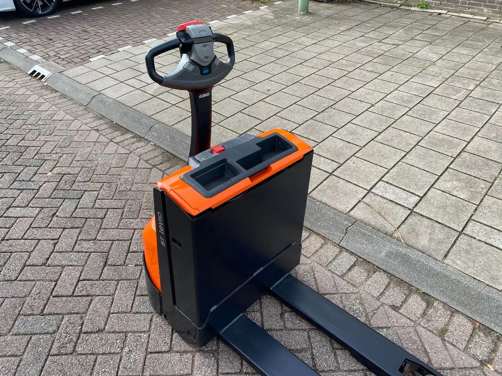 Toyota BT LWE160 1600KG 1METER PALLETWAGEN / HEFTRUCK