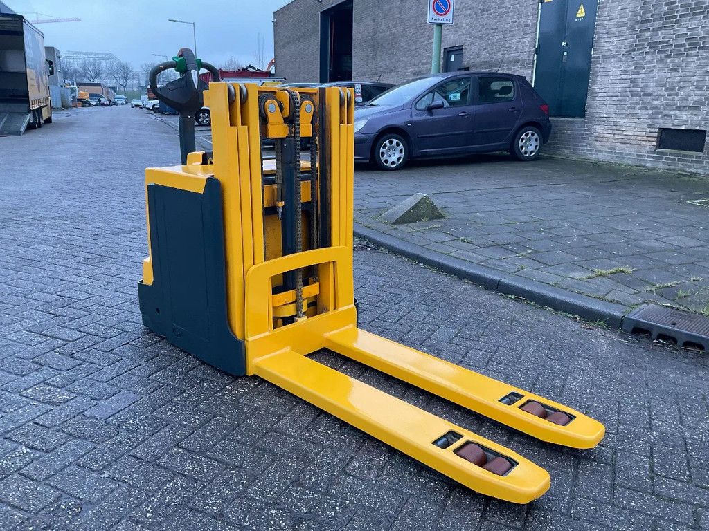 Jungheinrich EJD220 2000KG 2.23METER STAPELAAR / HEFTRUCK