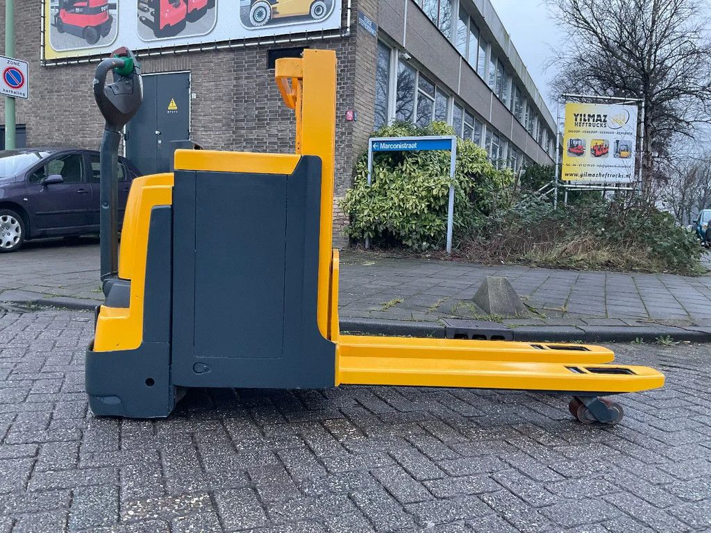 Jungheinrich EJD220 2000KG 2.23METER STAPELAAR / HEFTRUCK