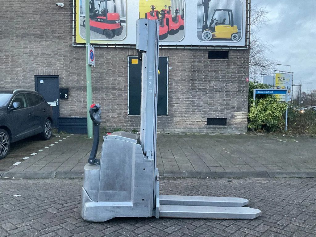 Toyota SWE120L 1200KG 4.75METER RVS STAPELAAR / HEFTRUCK