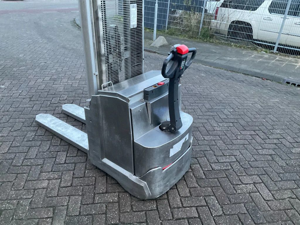 Toyota SWE120L 1200KG 4.75METER RVS STAPELAAR / HEFTRUCK