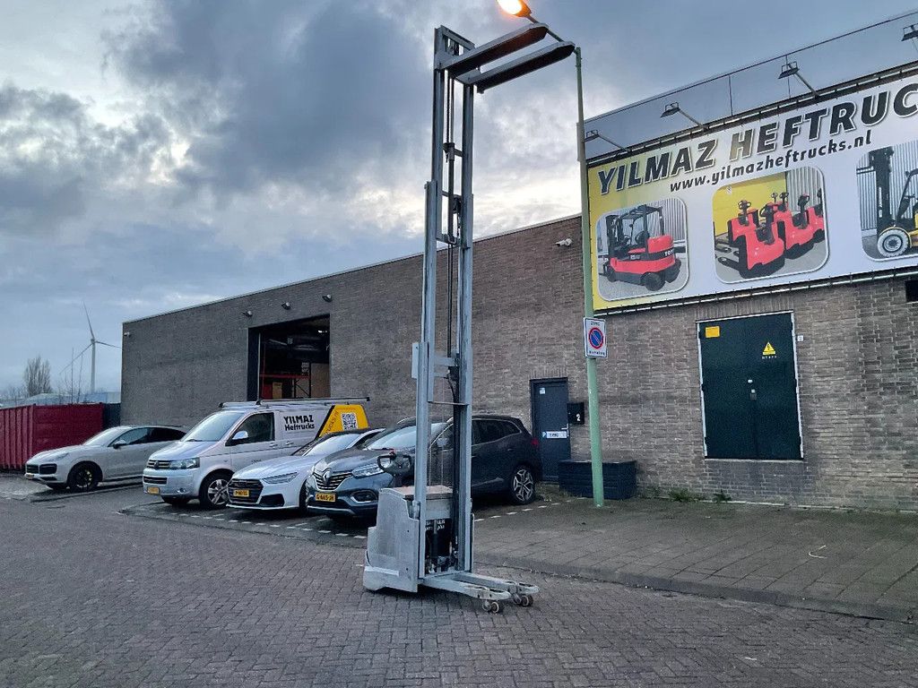 Toyota SWE120L 1200KG 4.75METER RVS STAPELAAR / HEFTRUCK