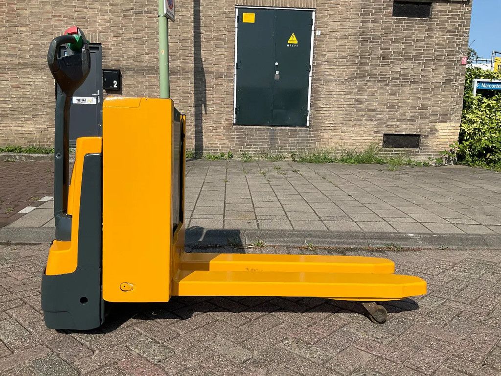Jungheinrich EJE C20 2000KG 70CM STAPELAAR / HEFTRUCK