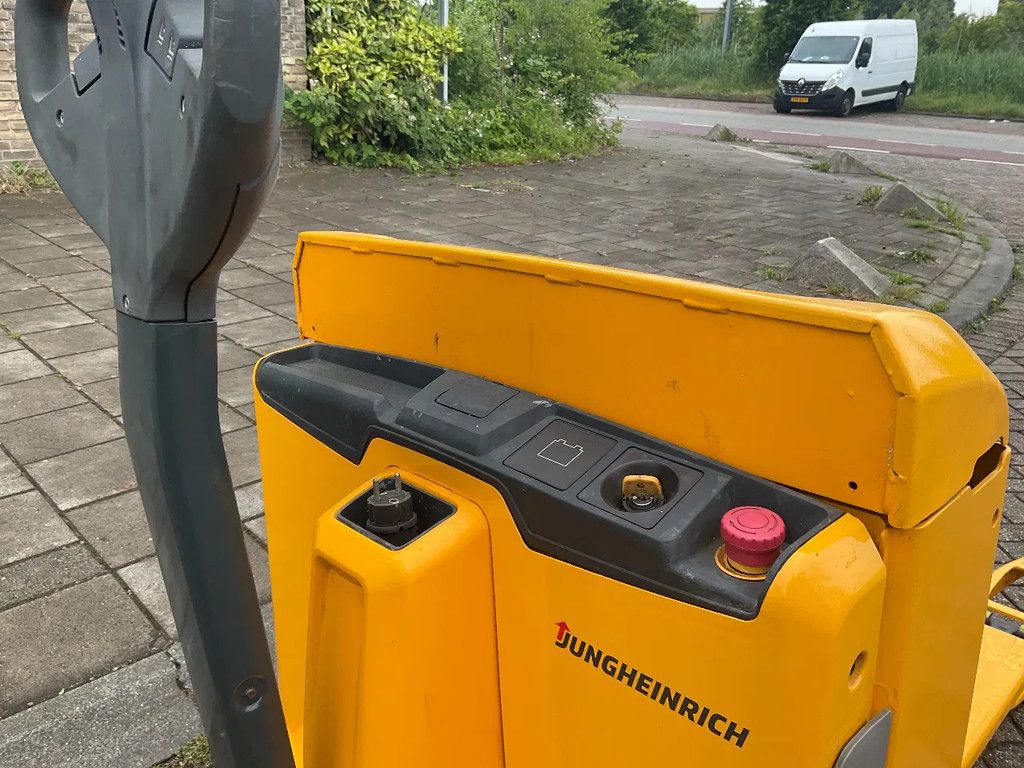 Jungheinrich EJE 114 1400KG PALLETWAGEN / HEFTRUCK