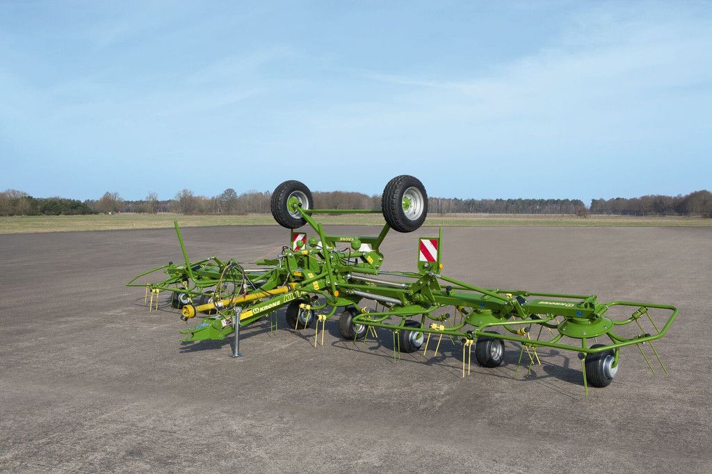 Krone getrokken schudders KWT met wielstel tedder