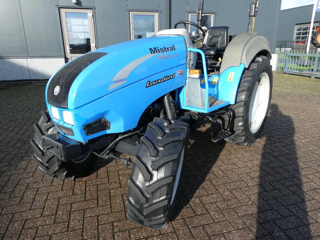 Landini Mistral 40 4wd / 03712 Draaiuren / Omkeerschakelng