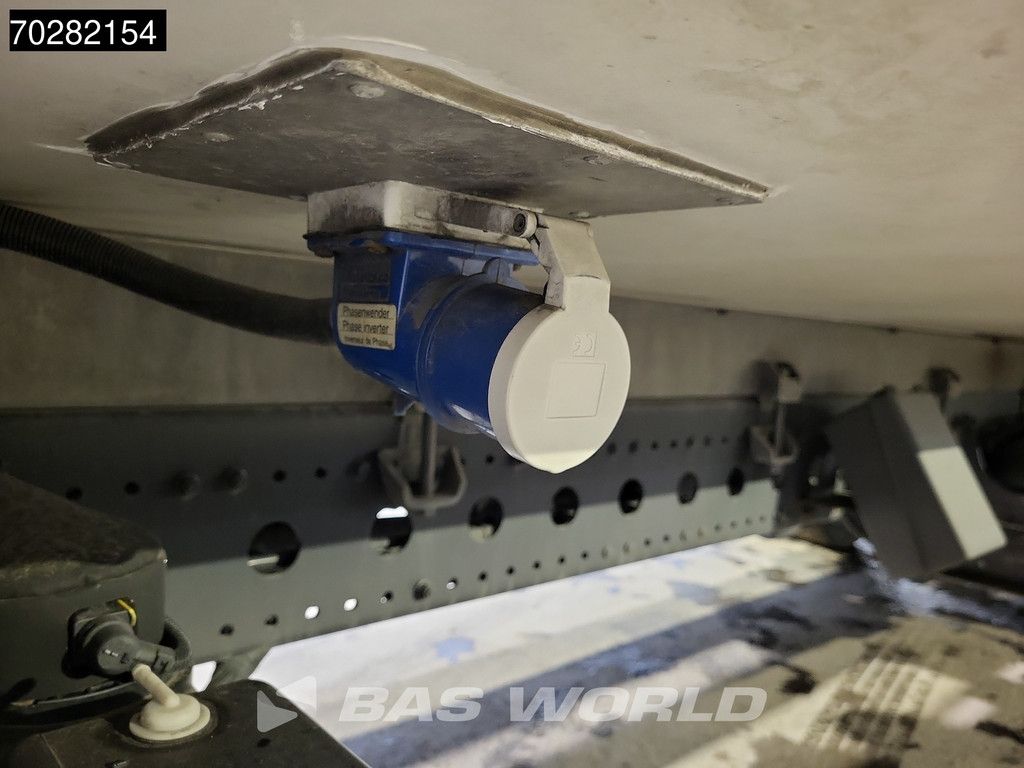 Mercedes Atego Atego 1524 4X2 6-Cylinder Auromatic Thermo King Euro 6