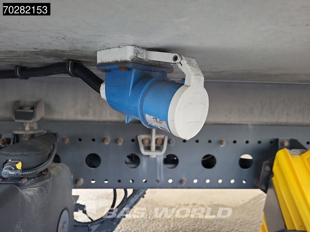 Mercedes Atego Atego 1524 4X2 6-Cylinder Auromatic Thermo King Euro 6