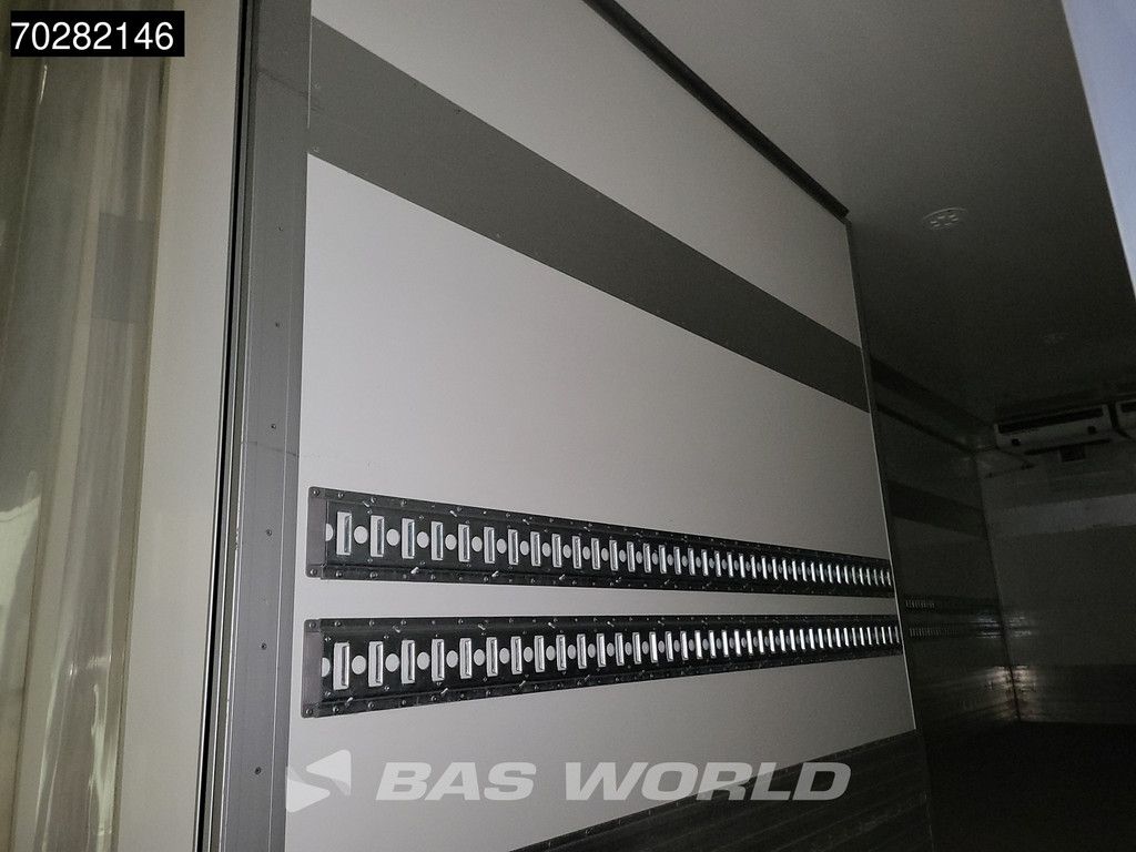 Mercedes Atego Atego 1524 4X2 15t 6-Cylinder Automatic Thermo King Euro 6