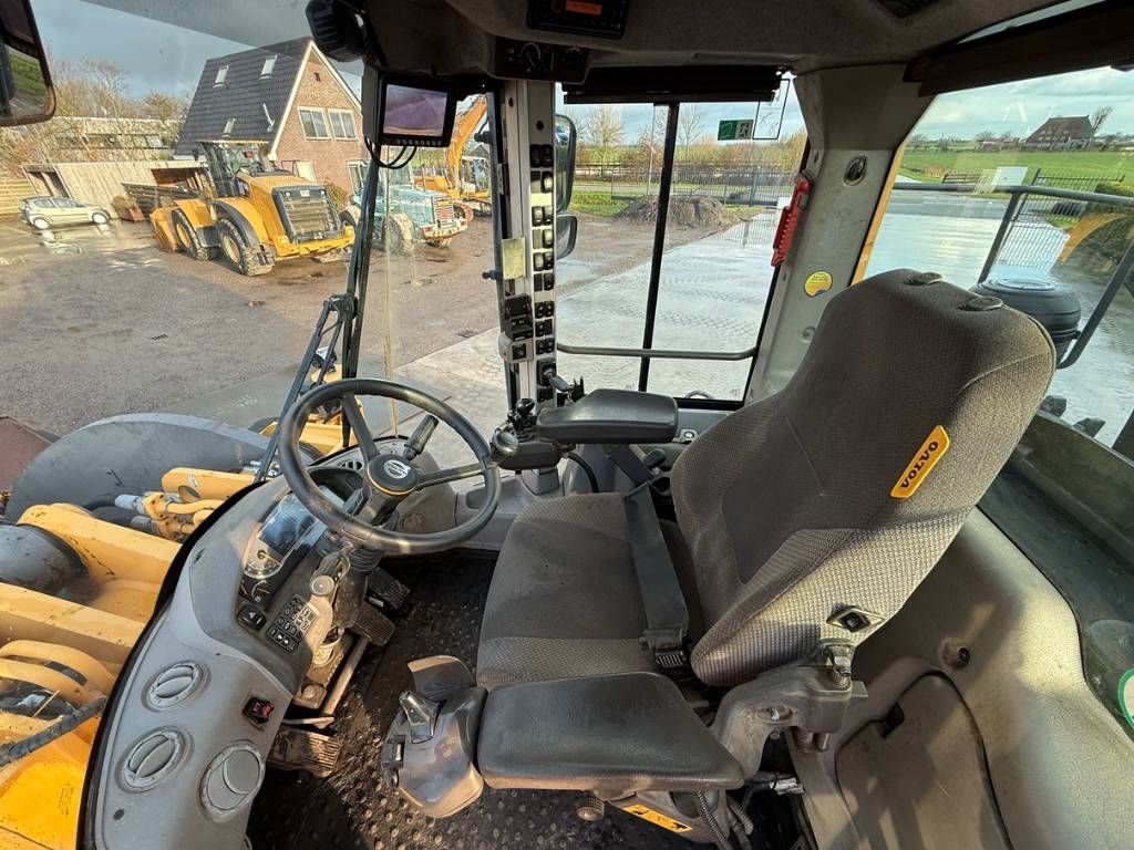 Volvo L250H
