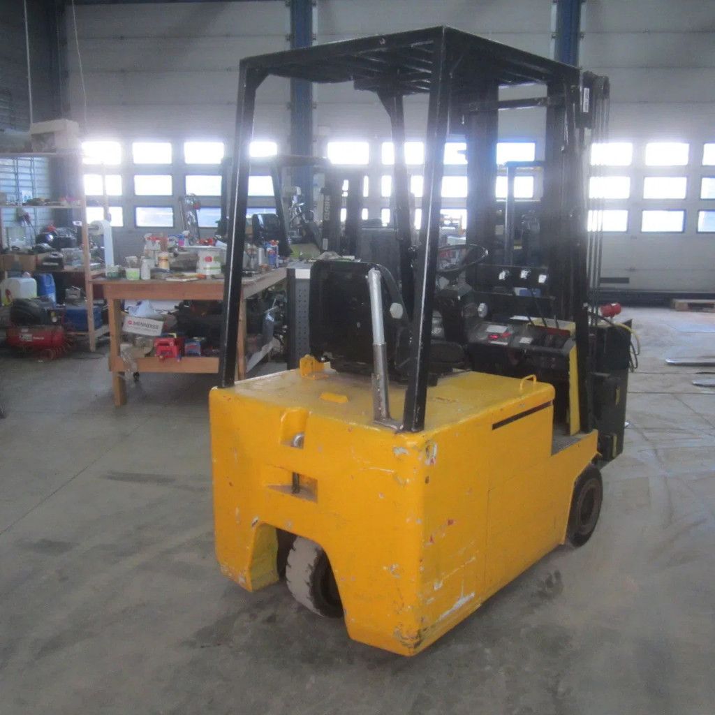 Sichelschmidt Heftruck 1250 kg., elek., duplomast, side shift.