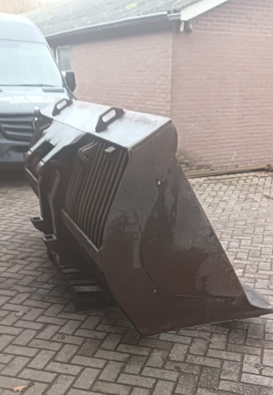 Eurosteel puinbak 2.7m breed / Verachtert snelwissel