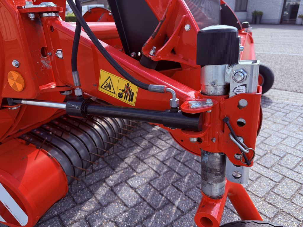 Kemper PICKUP C3003 fit New Holland FR