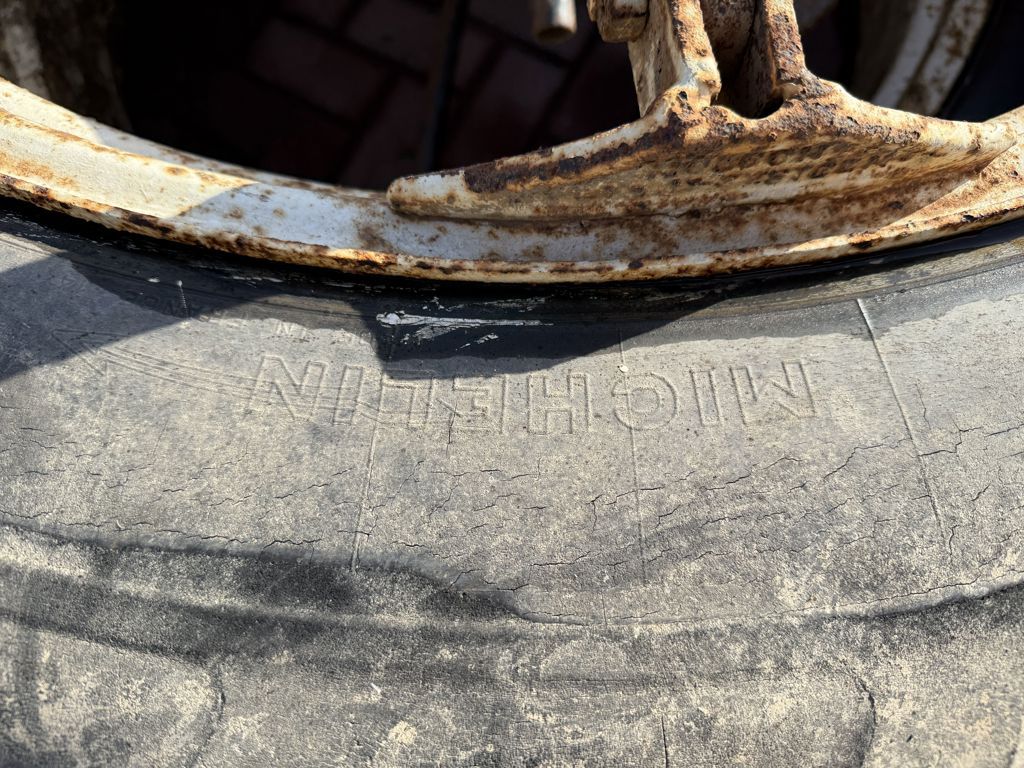 Molcon Dubbellucht Michelin Banden