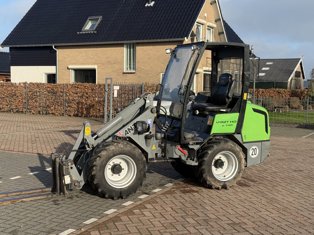 Giant v452t HD extra