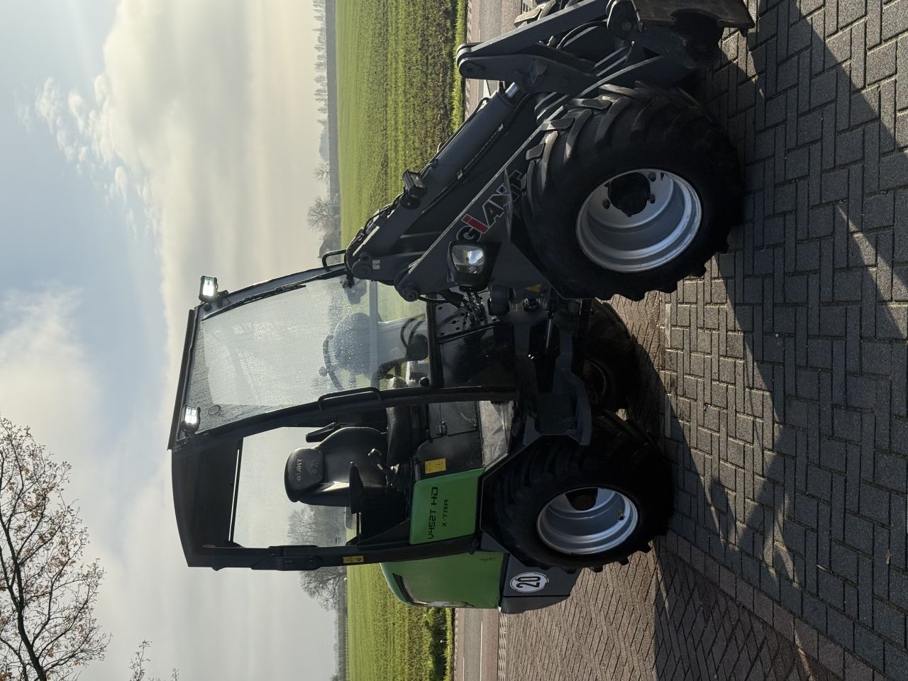 Giant v452t HD extra