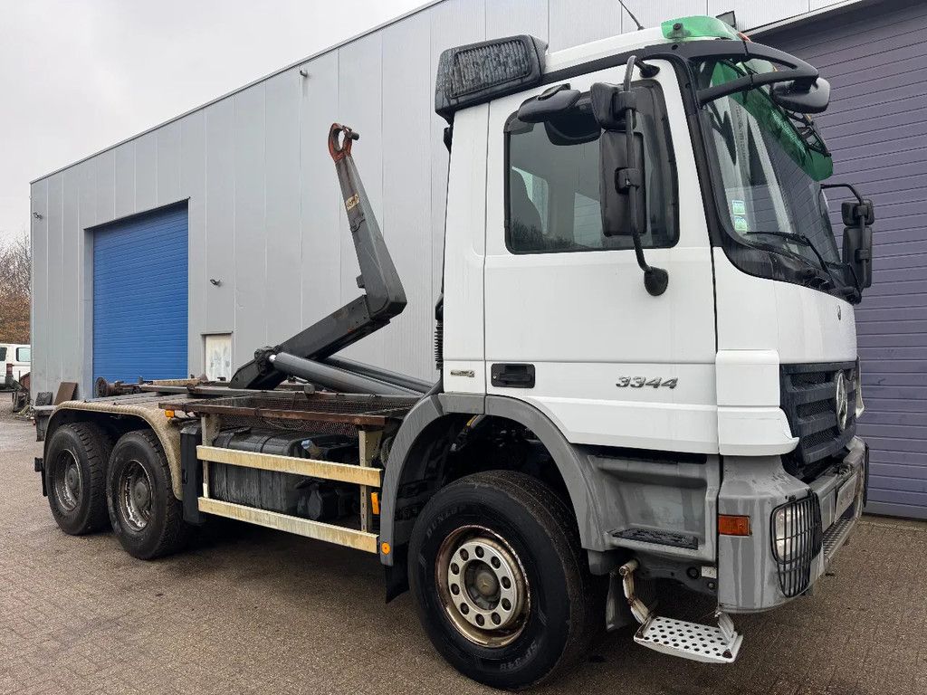 Mercedes-Benz Actros 3344 **BELGIAN TRUCK-3PED-BLUETEC 5-TOPSHAPE**