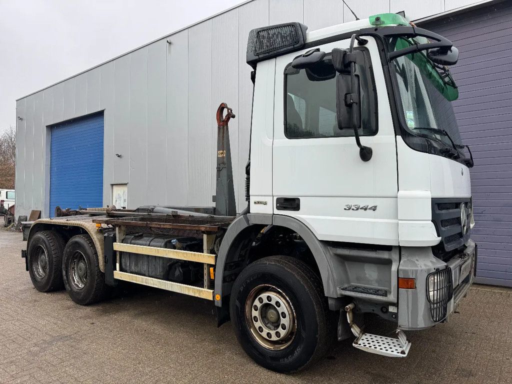 Mercedes-Benz Actros 3344 **BELGIAN TRUCK-3PED-BLUETEC 5-TOPSHAPE**