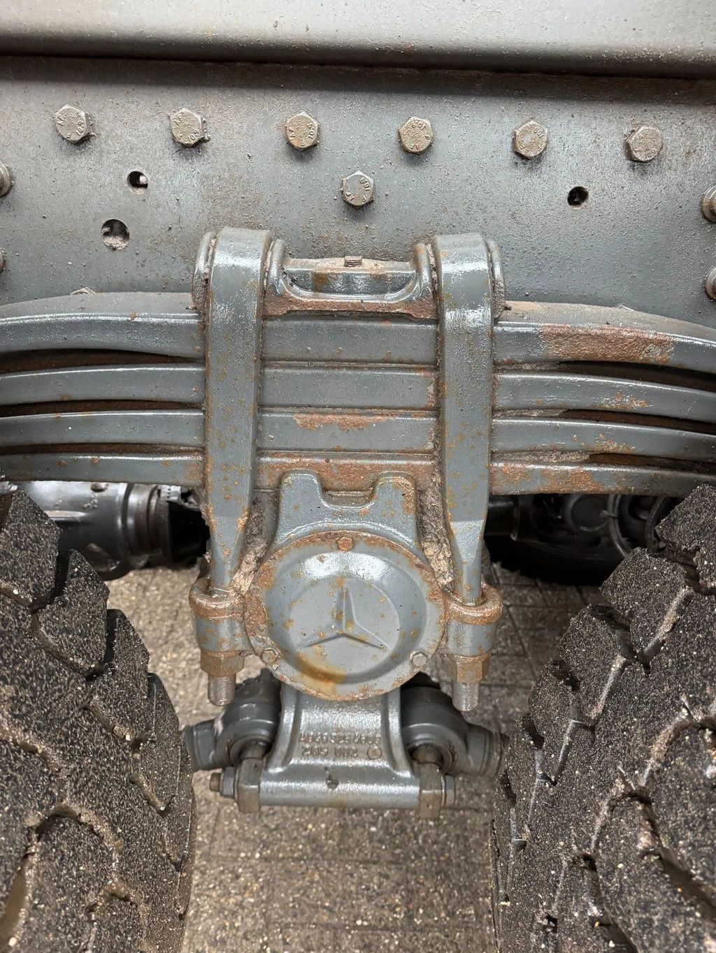 Mercedes-Benz Actros 3344 **BELGIAN TRUCK-3PED-BLUETEC 5-TOPSHAPE**