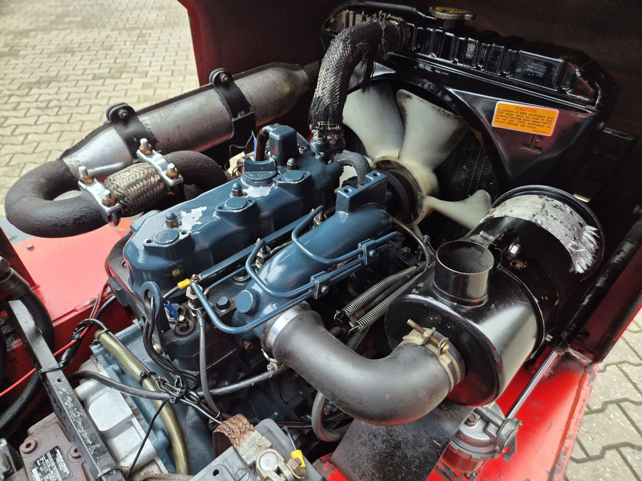 SCHAFFER 336 SHOVEL 36PK KUBOTA MET KENTEKEN