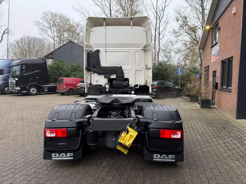 DAF CF 450 4X2 Space Cab LED Retarder Alcoa dura Bright 277.495 KM! German truck