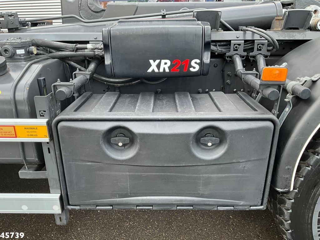 Volvo FM 330 6x4 Hiab 21 Ton haakarmsysteem Just 35.598 Km!