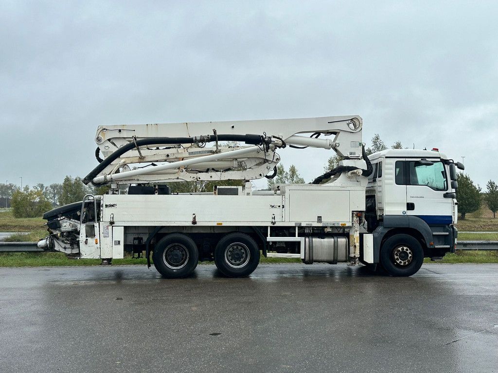 MAN TGA 26.360 6x4 with Putzmeister BSF24-4.16 24m Concrete Pump