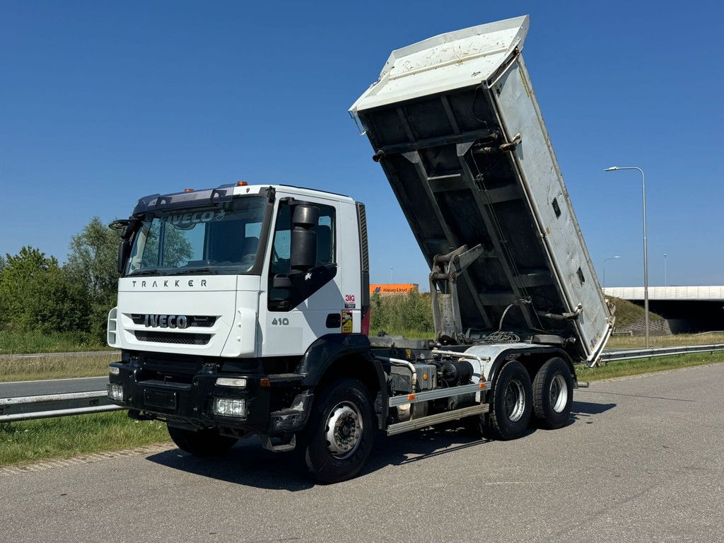 Iveco Trakker 410 6x4 Kipper