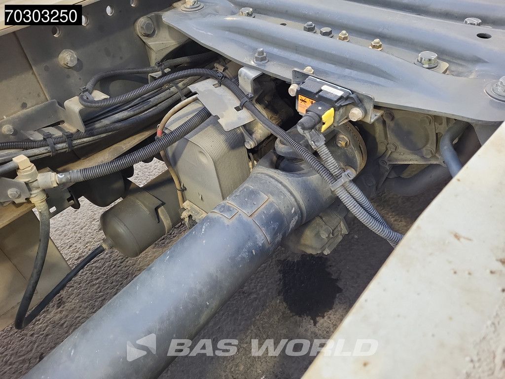 DAF CF 330 4X2 850cm plateau Automatic Retarder LED Euro 6