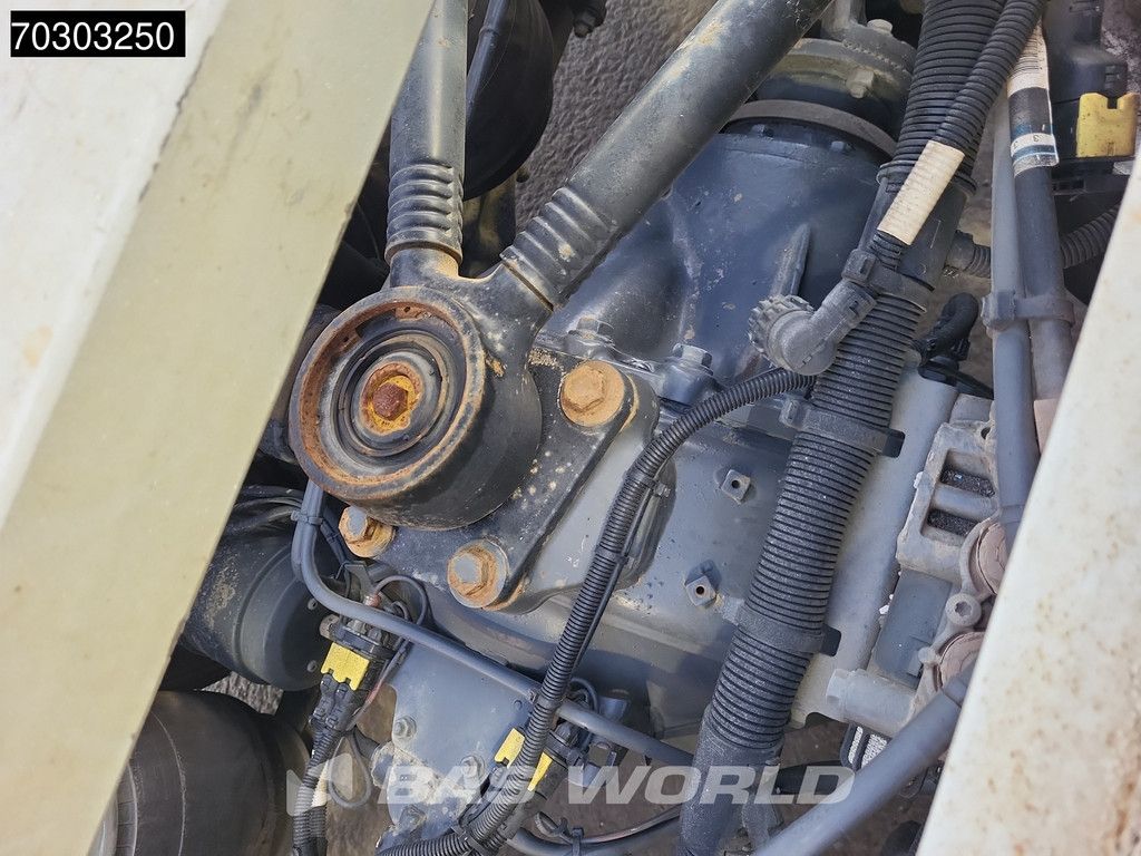 DAF CF 330 4X2 850cm plateau Automatic Retarder LED Euro 6