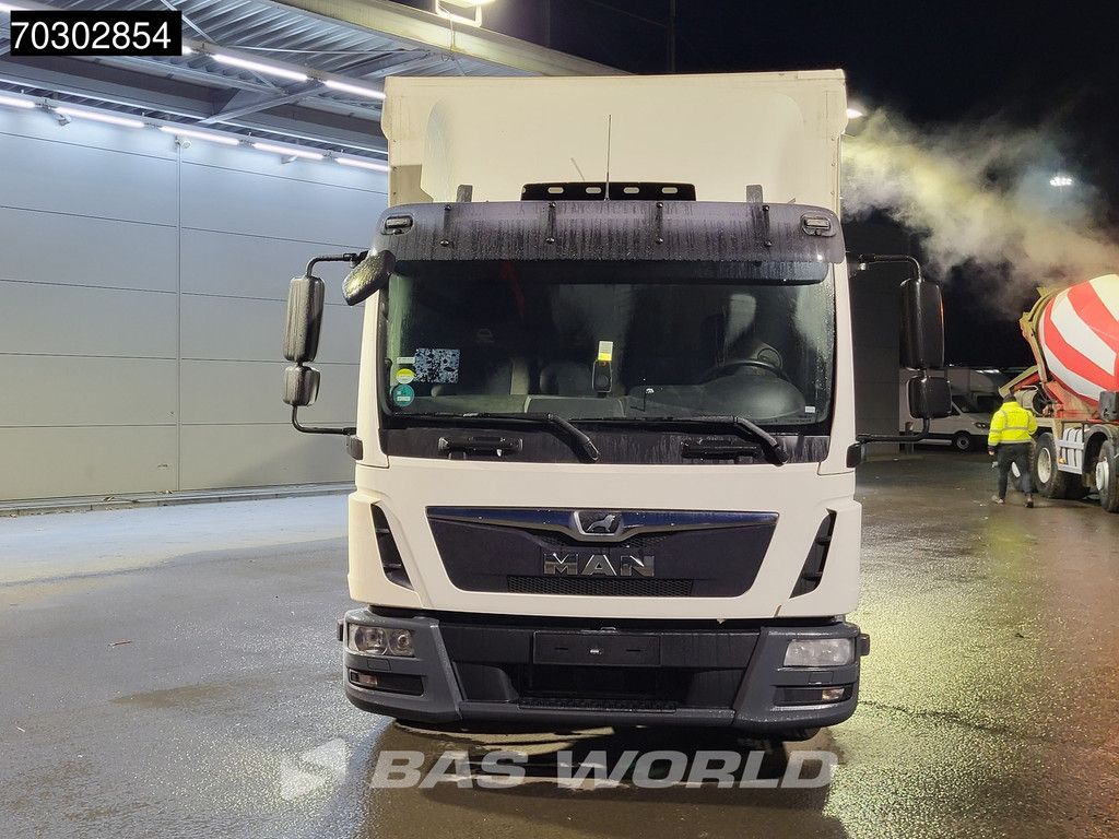 MAN TGL TGL 8.190 4X2 8tonner Curtainsider Ladebordwand Manual Euro 6