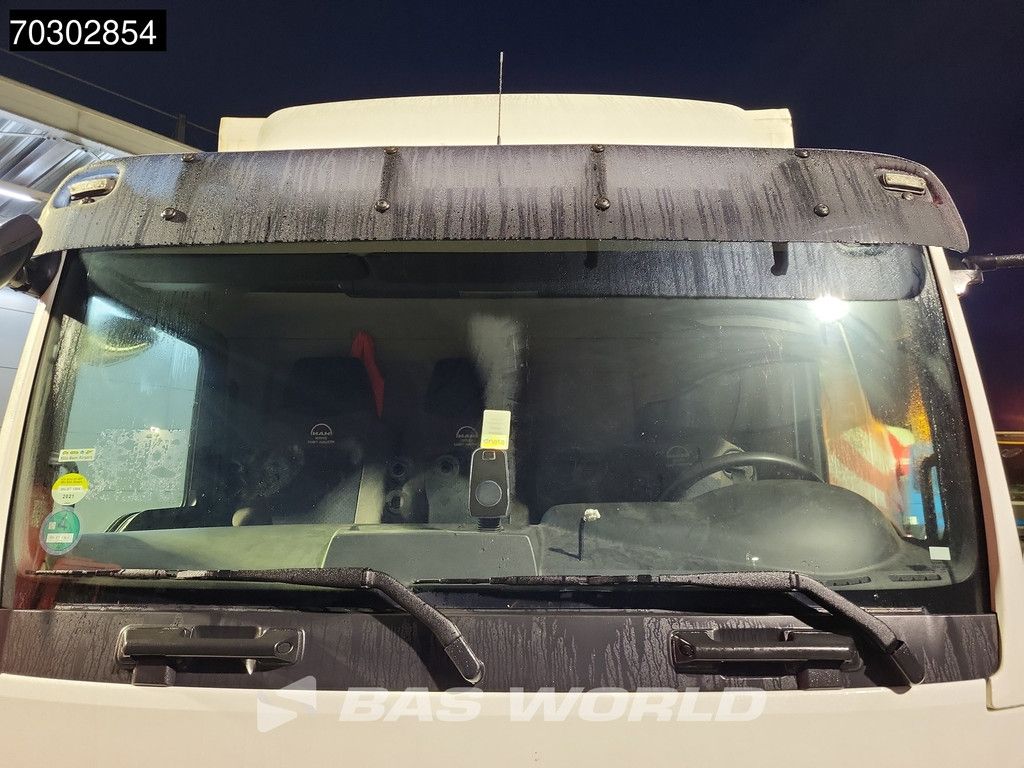 MAN TGL TGL 8.190 4X2 8tonner Curtainsider Ladebordwand Manual Euro 6