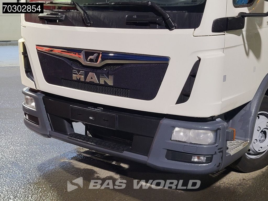 MAN TGL TGL 8.190 4X2 8tonner Curtainsider Ladebordwand Manual Euro 6