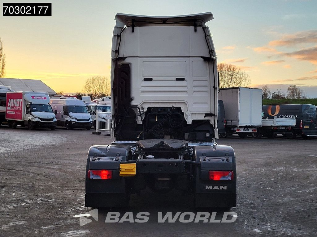 MAN TGX 18.460 4X2 XXL 2xTanks ADR