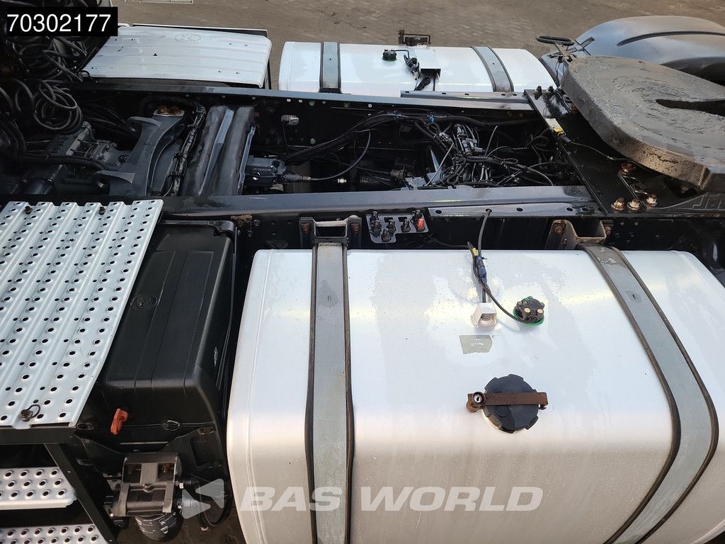 MAN TGX 18.460 4X2 XXL 2xTanks ADR