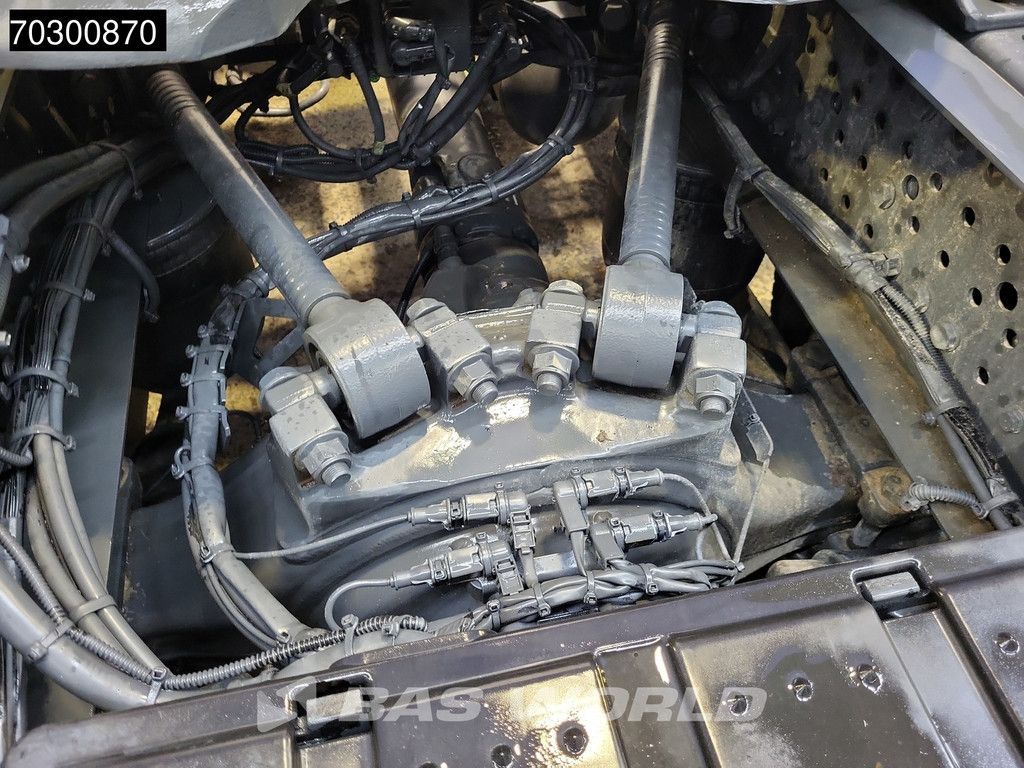 Mercedes Actros 1848 4X2 StreamSpace Retarder 2xTanks