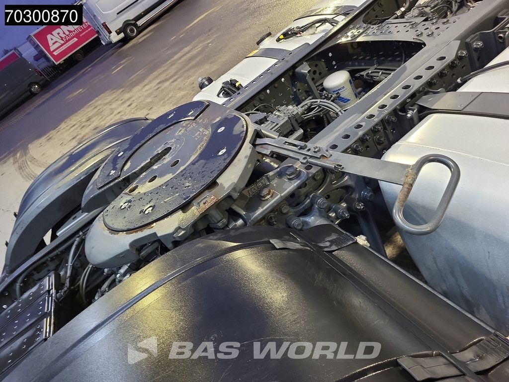 Mercedes Actros 1848 4X2 StreamSpace Retarder 2xTanks