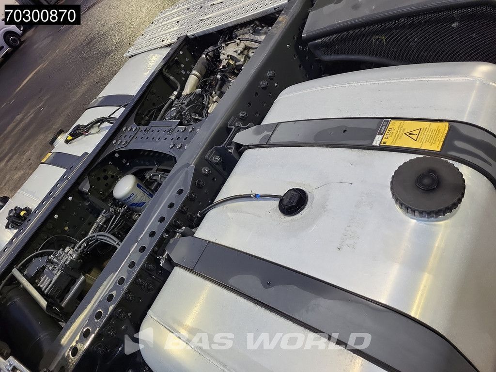 Mercedes Actros 1848 4X2 StreamSpace Retarder 2xTanks