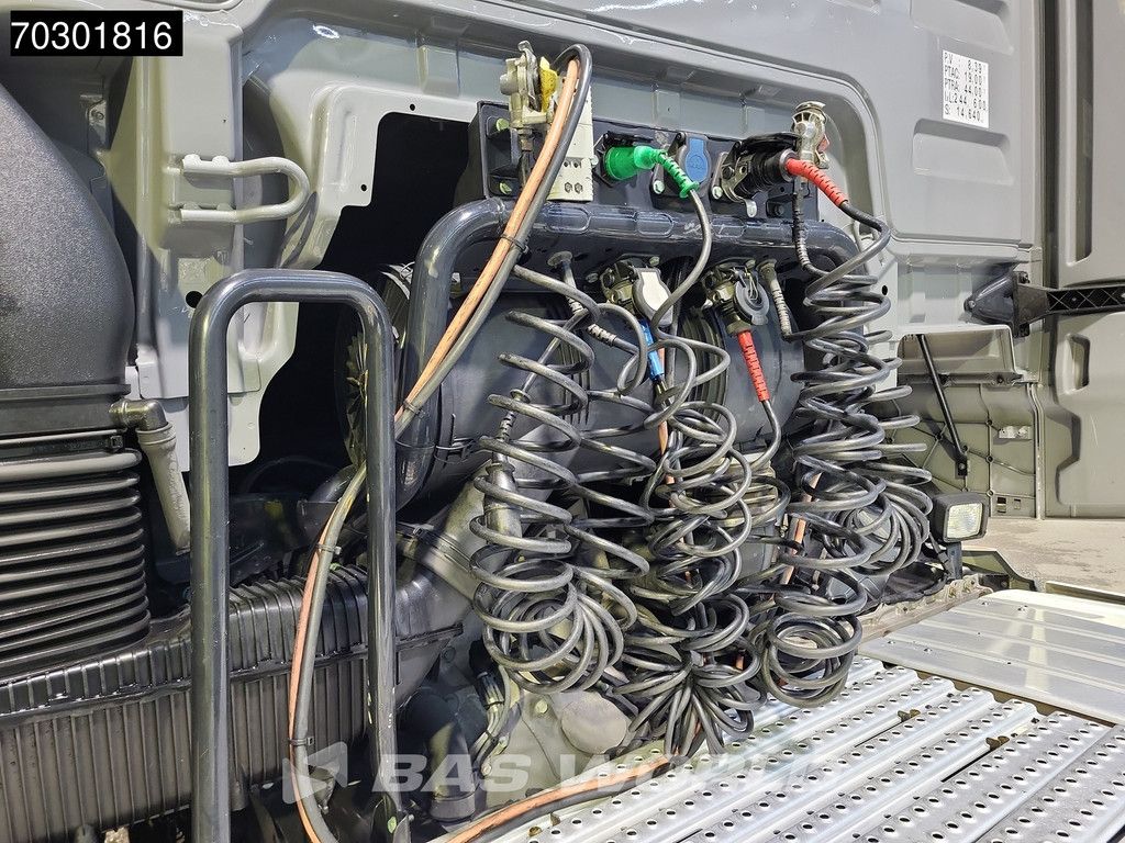 MAN TGX TGX 18.510 4X2 Individual Lion S! GX Retarder Full-Air 2xTanks