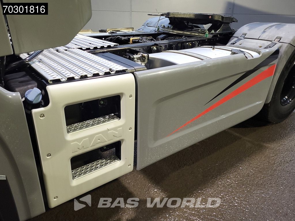 MAN TGX TGX 18.510 4X2 Individual Lion S! GX Retarder Full-Air 2xTanks