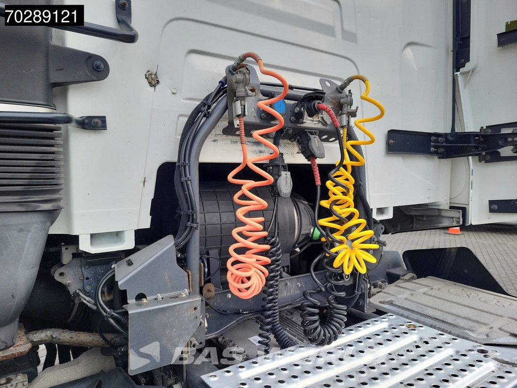 Renault T T 430 4X2 NL-Truck 2xTanks