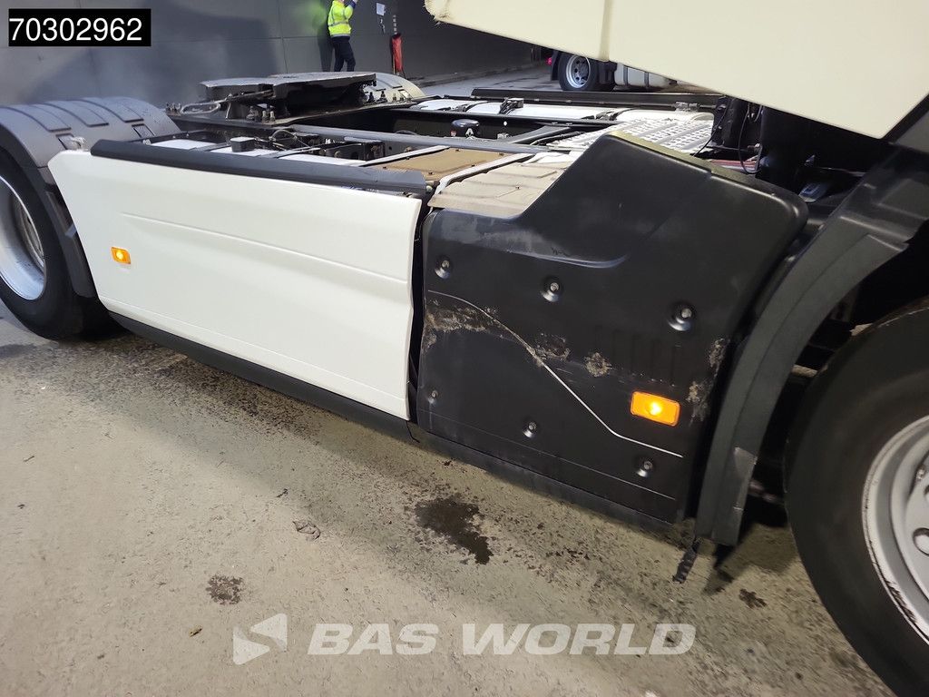 Renault T T 430 4X2 NL-Truck 2xTanks Euro6